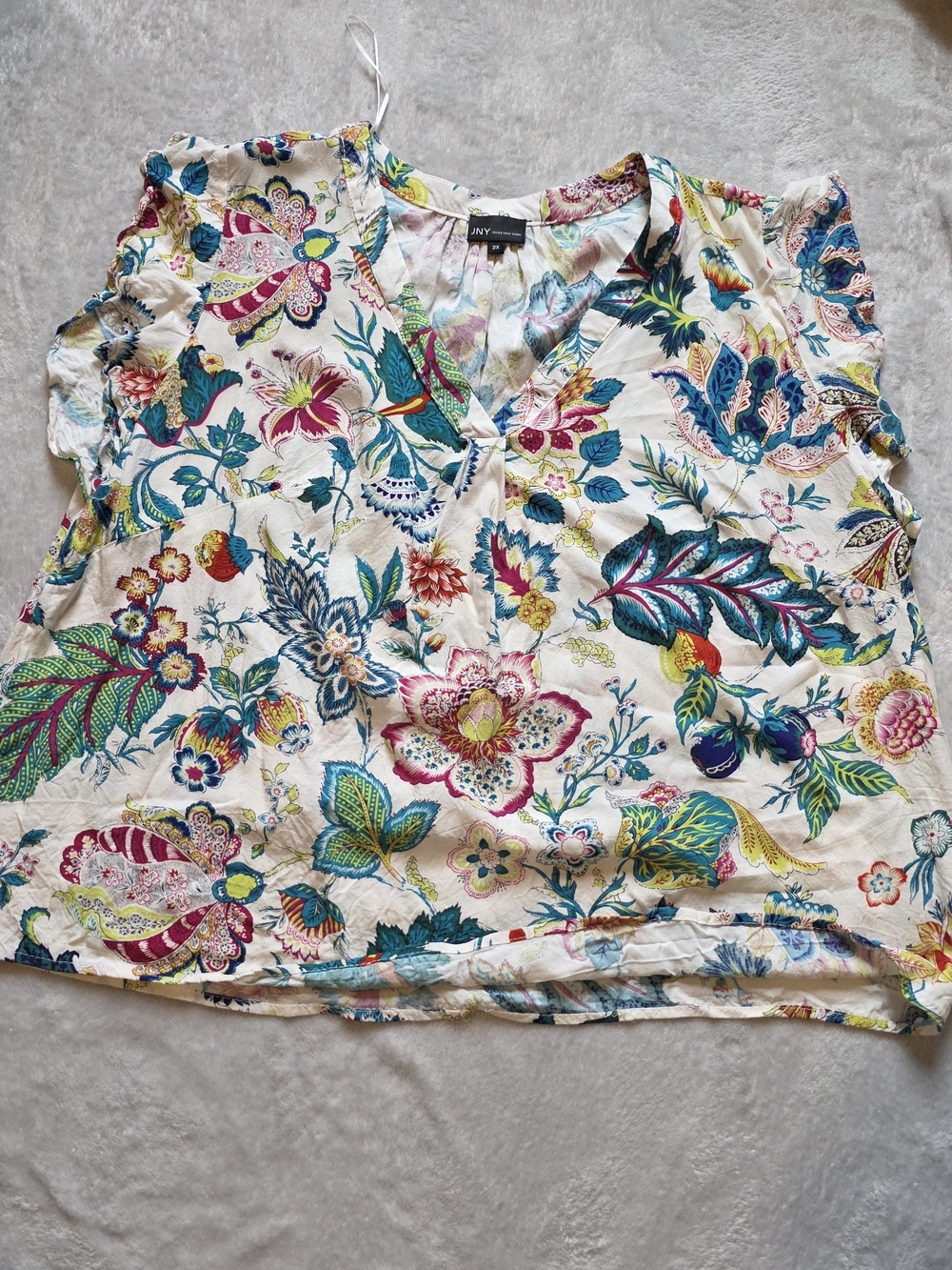NY Collection Floral V-Neck Short Sleeve Top - White with Multicolor Print
